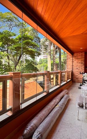 Apartamento para alugar com 492m², 6 quartos e 4 vagas Apartamento para alugar com 492m², 6 quartos e 4 vagasSacada