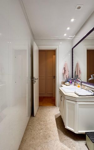 Apartamento para alugar com 492m², 6 quartos e 4 vagas Apartamento para alugar com 492m², 6 quartos e 4 vagasBanheiro suíte 1