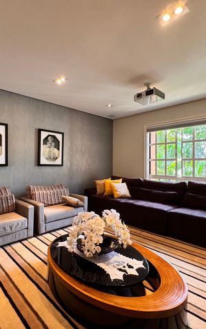 Apartamento para alugar com 492m², 6 quartos e 4 vagas Apartamento para alugar com 492m², 6 quartos e 4 vagasSala de TV
