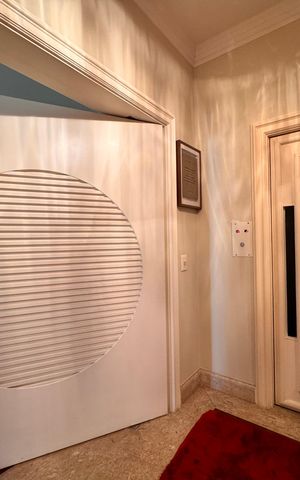 Apartamento para alugar com 492m², 6 quartos e 4 vagas Apartamento para alugar com 492m², 6 quartos e 4 vagasHall de entrada privativa
