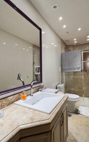 Apartamento para alugar com 492m², 6 quartos e 4 vagas Apartamento para alugar com 492m², 6 quartos e 4 vagasBanheiro suíte 1