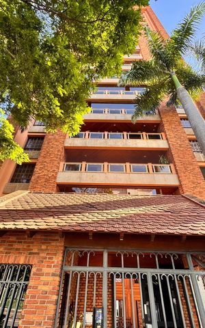 Apartamento para alugar com 492m², 6 quartos e 4 vagas Apartamento para alugar com 492m², 6 quartos e 4 vagasFachada