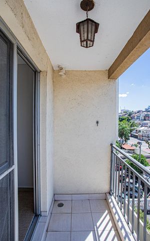 Apartamento à venda com 60m², 2 quartos e 1 vaga Apartamento à venda com 60m², 2 quartos e 1 vagaVaranda sala