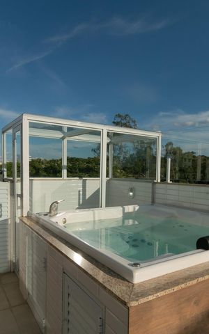 Apartamento à venda com 146m², 3 quartos e 2 vagas Apartamento à venda com 146m², 3 quartos e 2 vagasÁrea Externa da Área Gourmet
