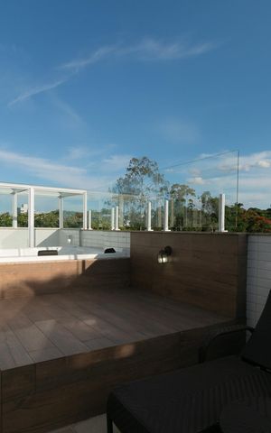 Apartamento à venda com 146m², 3 quartos e 2 vagas Apartamento à venda com 146m², 3 quartos e 2 vagasÁrea Externa da Área Gourmet