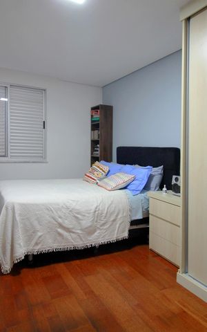 Casa à venda com 400m², 5 quartos e 4 vagasSuite 2