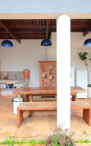 Casa à venda com 400m², 5 quartos e 4 vagasVaranda Gourmet