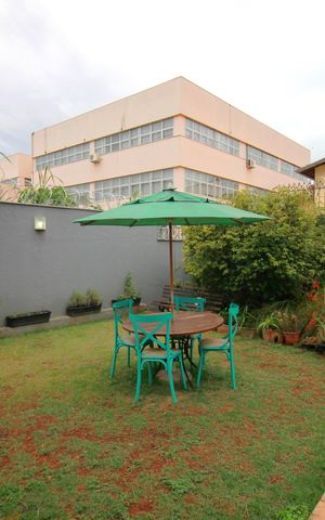 Casa à venda com 400m², 5 quartos e 4 vagasQuintal