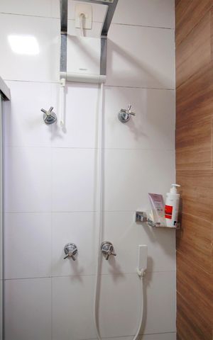 Casa à venda com 400m², 5 quartos e 4 vagasBanheiro das Semi Suítes