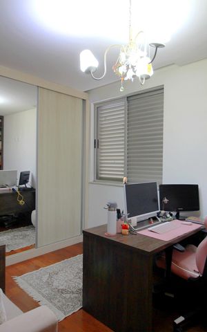 Casa à venda com 400m², 5 quartos e 4 vagasSemi suite 2