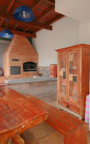 Casa à venda com 400m², 5 quartos e 4 vagasVaranda Gourmet