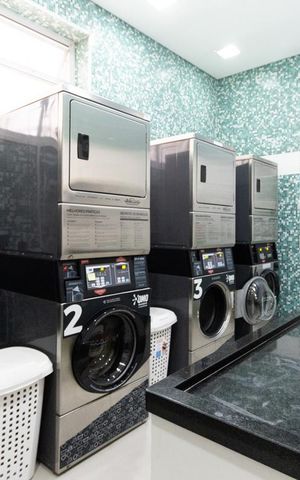 Apartamento à venda com 62m², 2 quartos e 1 vaga Apartamento à venda com 62m², 2 quartos e 1 vagaÁrea Comum - Lavanderia