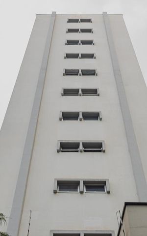 Apartamento à venda com 169m², 3 quartos e 2 vagasFachada