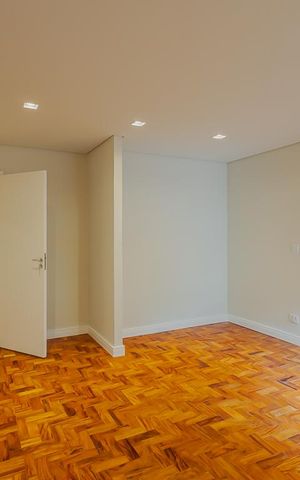 Apartamento à venda com 169m², 3 quartos e 2 vagasSuíte 1