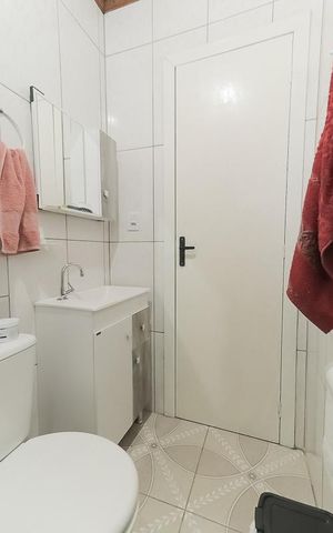Casa para alugar com 70m², 2 quartos e 1 vagaBanheiro