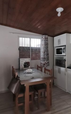 Casa para alugar com 70m², 2 quartos e 1 vagaCozinha