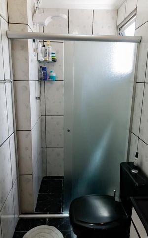 Apartamento à venda com 55m², 2 quartos e 1 vaga Apartamento à venda com 55m², 2 quartos e 1 vagaBanheiro