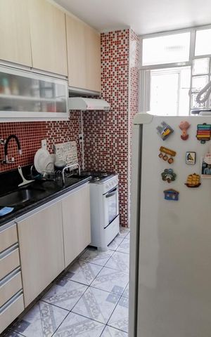 Apartamento à venda com 55m², 2 quartos e 1 vaga Apartamento à venda com 55m², 2 quartos e 1 vagaCozinha - Armários