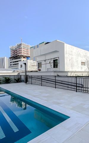 Apartamento à venda com 45m², 2 quartos e sem vagaÁrea comum - Piscina