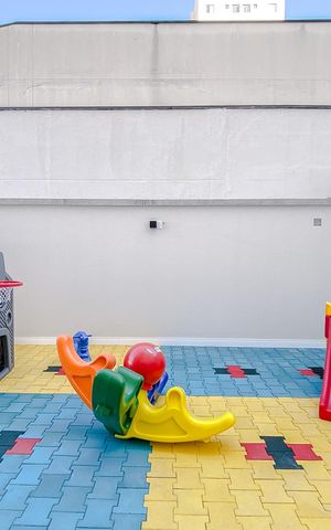Apartamento à venda com 45m², 2 quartos e sem vagaÁrea comum - Playground
