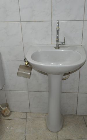 Casa à venda com 190m², 3 quartos e 1 vagaBanheiro de serviço