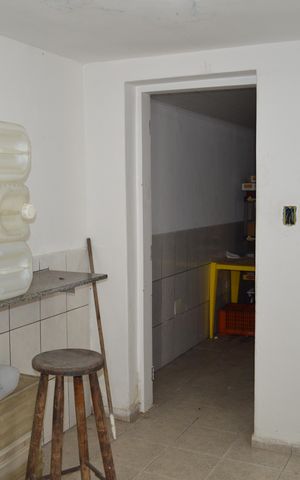 Casa à venda com 190m², 3 quartos e 1 vagaDepósito