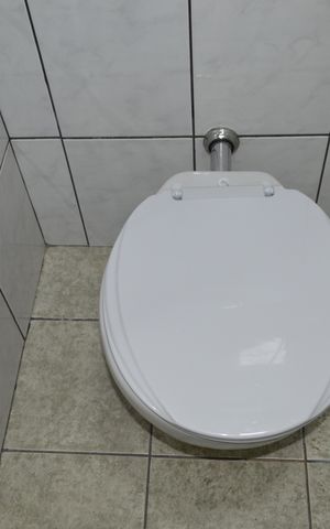 Casa à venda com 190m², 3 quartos e 1 vagaBanheiro