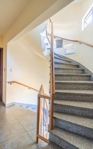 Apartamento para alugar com 45m², 1 quarto e 1 vagaEscadas