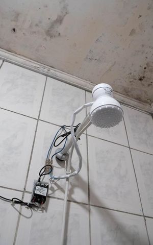 Casa à venda com 600m², 4 quartos e 3 vagasBanheiro