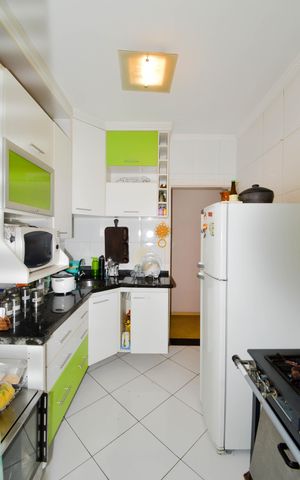 Apartamento à venda com 76m², 3 quartos e 1 vagaCozinha e Área de Serviço