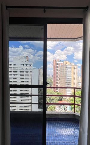 Apartamento à venda com 36m², 1 quarto e 1 vaga Apartamento à venda com 36m², 1 quarto e 1 vagaVaranda