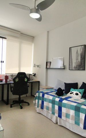 Apartamento para alugar com 384m², 4 quartos e 3 vagas Apartamento para alugar com 384m², 4 quartos e 3 vagasQuarto 4