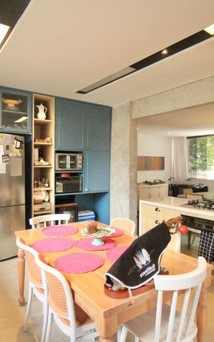 Apartamento para alugar com 384m², 4 quartos e 3 vagas Apartamento para alugar com 384m², 4 quartos e 3 vagasCozinha e Área de Serviço