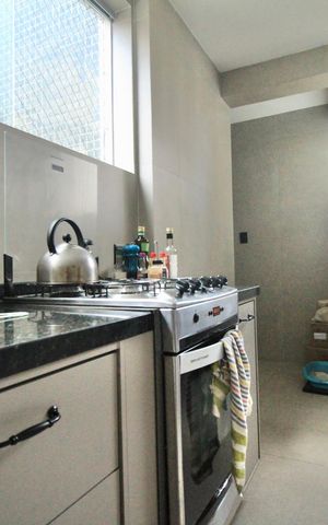Apartamento para alugar com 384m², 4 quartos e 3 vagas Apartamento para alugar com 384m², 4 quartos e 3 vagasCozinha e Área de Serviço