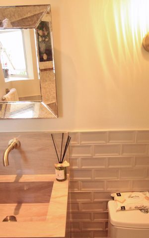 Apartamento para alugar com 384m², 4 quartos e 3 vagas Apartamento para alugar com 384m², 4 quartos e 3 vagasLavabo da Sala
