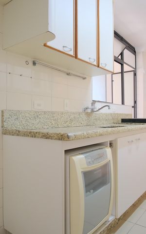 Apartamento para alugar com 100m², 2 quartos e 2 vagasCozinha