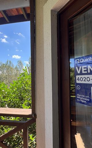 Casa de condomínio à venda com 460m², 4 quartos e 4 vagasPlaquinha instalada