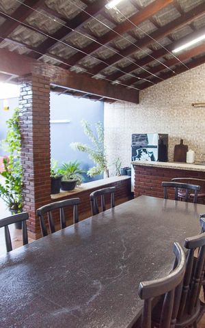 Casa para alugar com 250m², 3 quartos e 3 vagasChurrasqueira