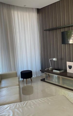 Casa de condomínio para alugar com 560m², 4 quartos e 4 vagas