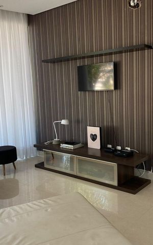 Casa de condomínio para alugar com 560m², 4 quartos e 4 vagas
