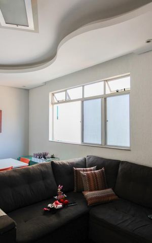 Apartamento à venda com 93m², 3 quartos e 2 vagas Apartamento à venda com 93m², 3 quartos e 2 vagasSala