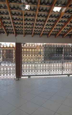 Casa à venda com 480m², 3 quartos e 2 vagasGaragem