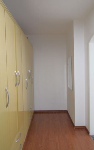 Casa à venda com 480m², 3 quartos e 2 vagasSuíte