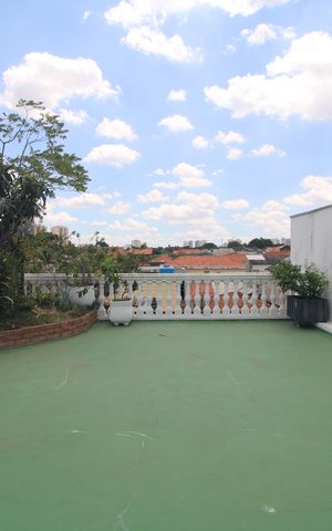 Casa à venda com 480m², 3 quartos e 2 vagasTerraço