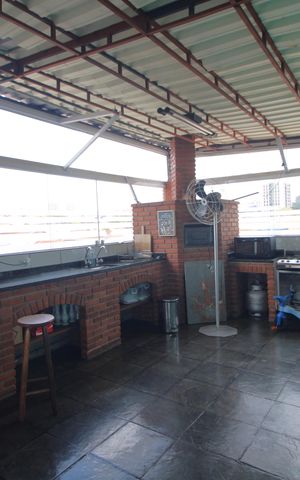 Casa à venda com 480m², 3 quartos e 2 vagasÁrea de serviço e área da churrasqueira
