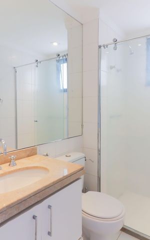 Apartamento à venda com 144m², 2 quartos e 2 vagas Apartamento à venda com 144m², 2 quartos e 2 vagasQuarto 2 Suite