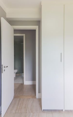 Apartamento à venda com 144m², 2 quartos e 2 vagas Apartamento à venda com 144m², 2 quartos e 2 vagasQuarto 1