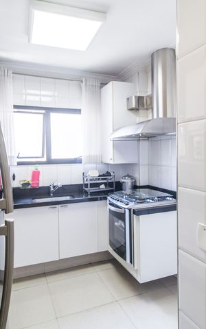 Apartamento à venda com 220m², 3 quartos e 3 vagas Apartamento à venda com 220m², 3 quartos e 3 vagasCozinha