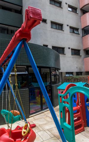 Apartamento à venda com 220m², 3 quartos e 3 vagasÁrea comum - Playground