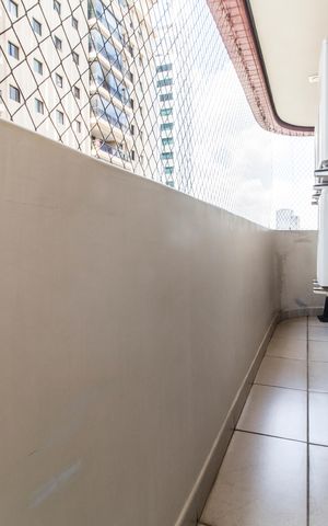 Apartamento à venda com 220m², 3 quartos e 3 vagas Apartamento à venda com 220m², 3 quartos e 3 vagasVaranda Suíte 2